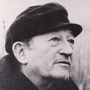 Pierre Seghers le poète, avec une casquette
