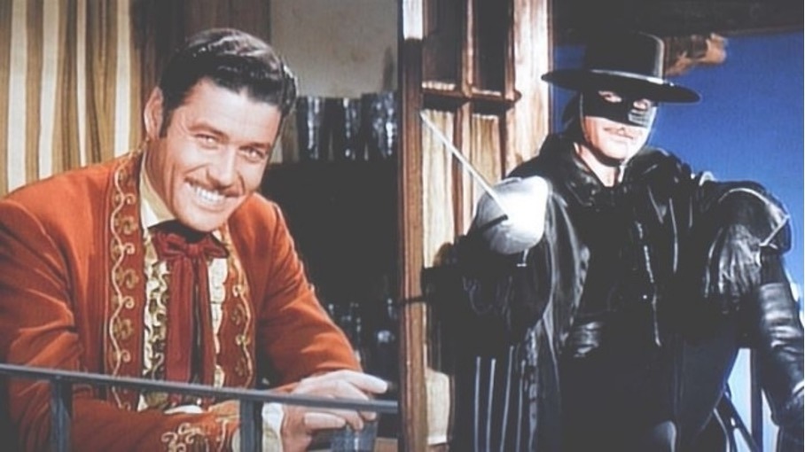 Guy Williams (1924-1989) dans le rôle de Diego de la Vega et Zorro dans la série Disney. 